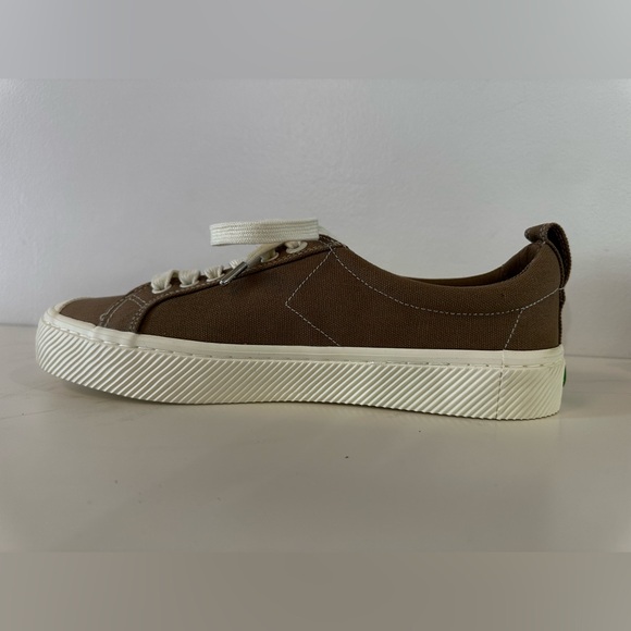 NWT Cariuma OCA Low Sand Contrast Thread Canvas Sneaker Size 10 Women 8.5 Men - Picture 7 of 16